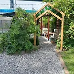 Party House And Garden