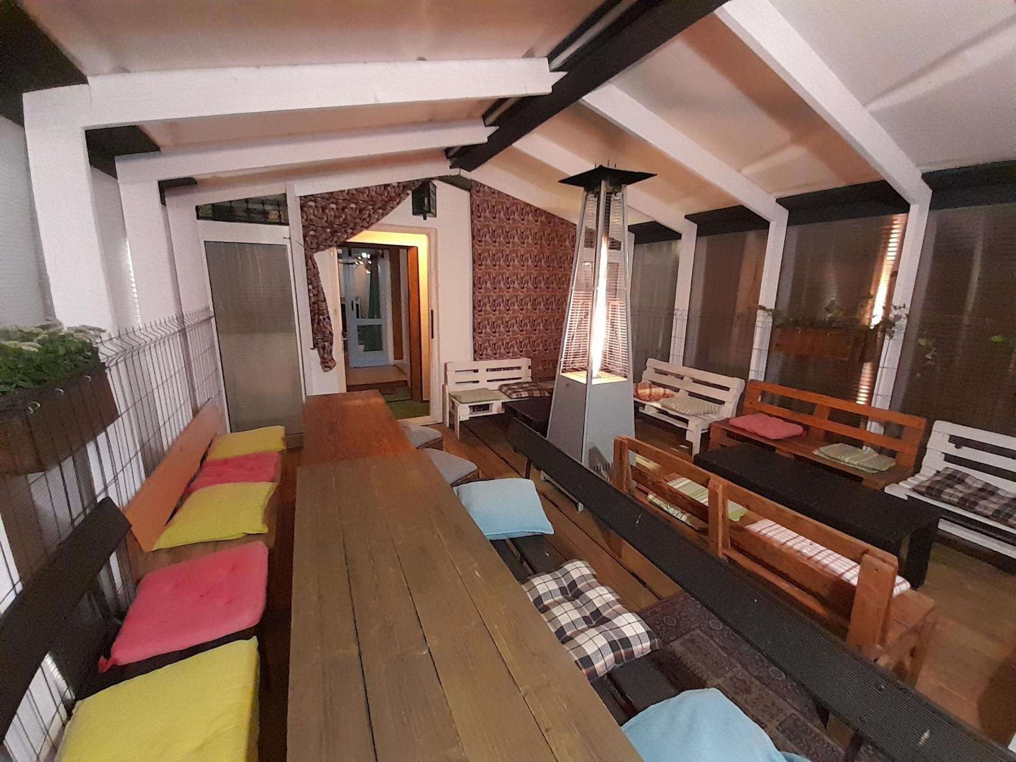 Party House And Garden